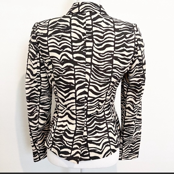 Calvin Klein Linen Blend Blazer Women's Size 8 Long Sleeve Zebra Animal Print - Picture 4 of 6